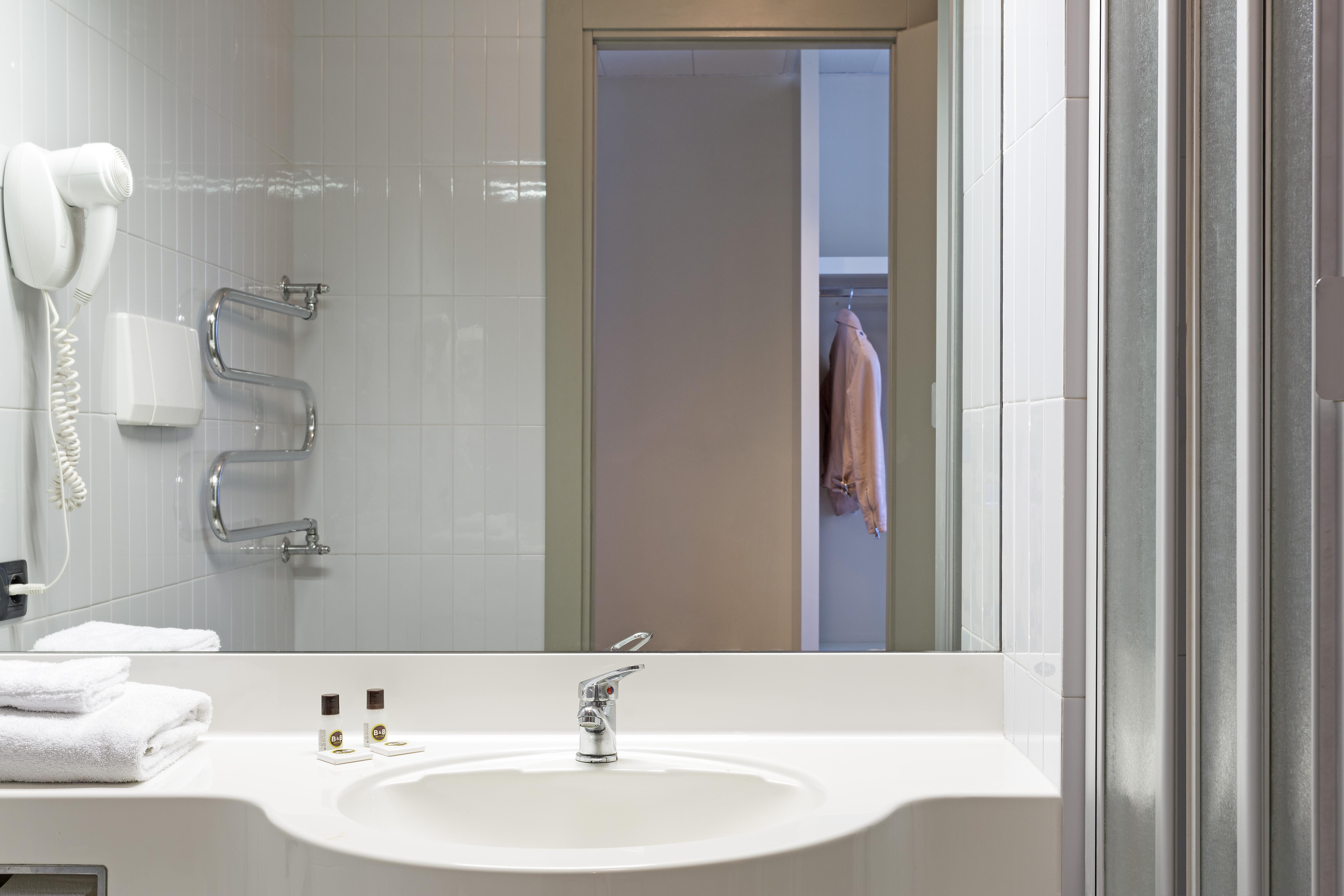B&B Hotel Φεράρα Εξωτερικό φωτογραφία