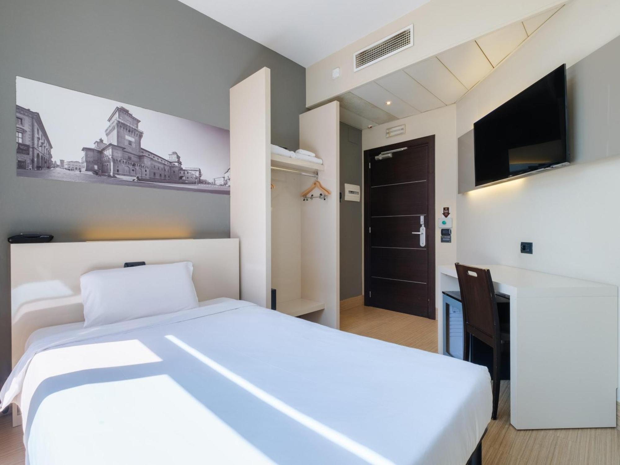 B&B Hotel Φεράρα Εξωτερικό φωτογραφία