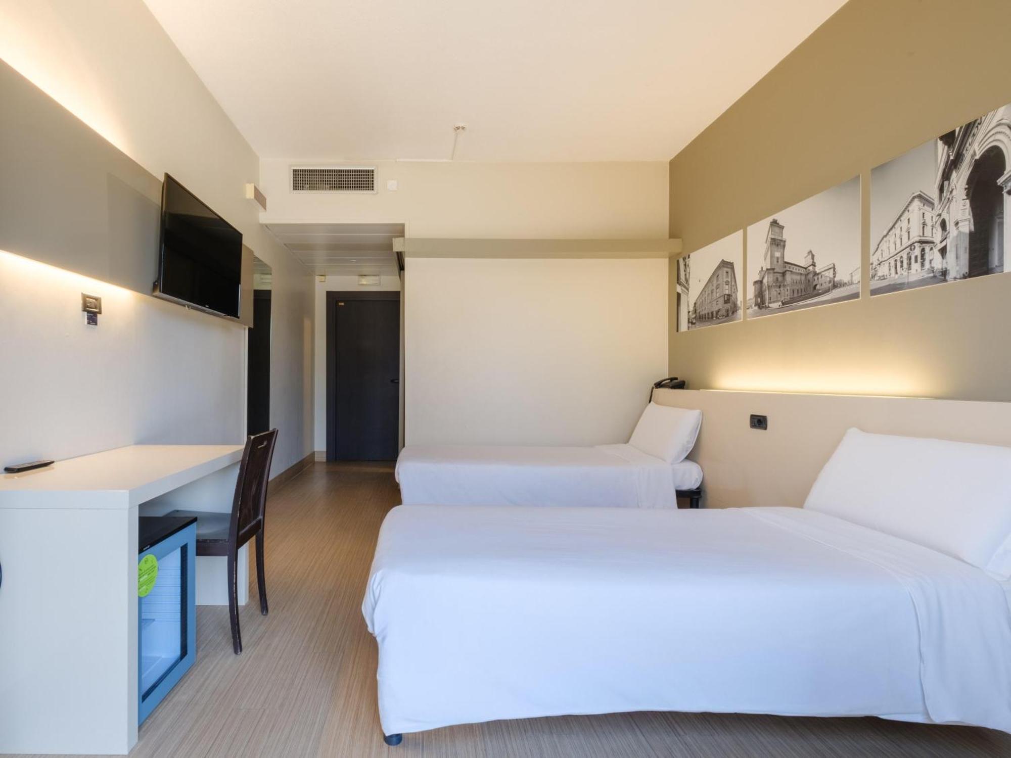 B&B Hotel Φεράρα Εξωτερικό φωτογραφία