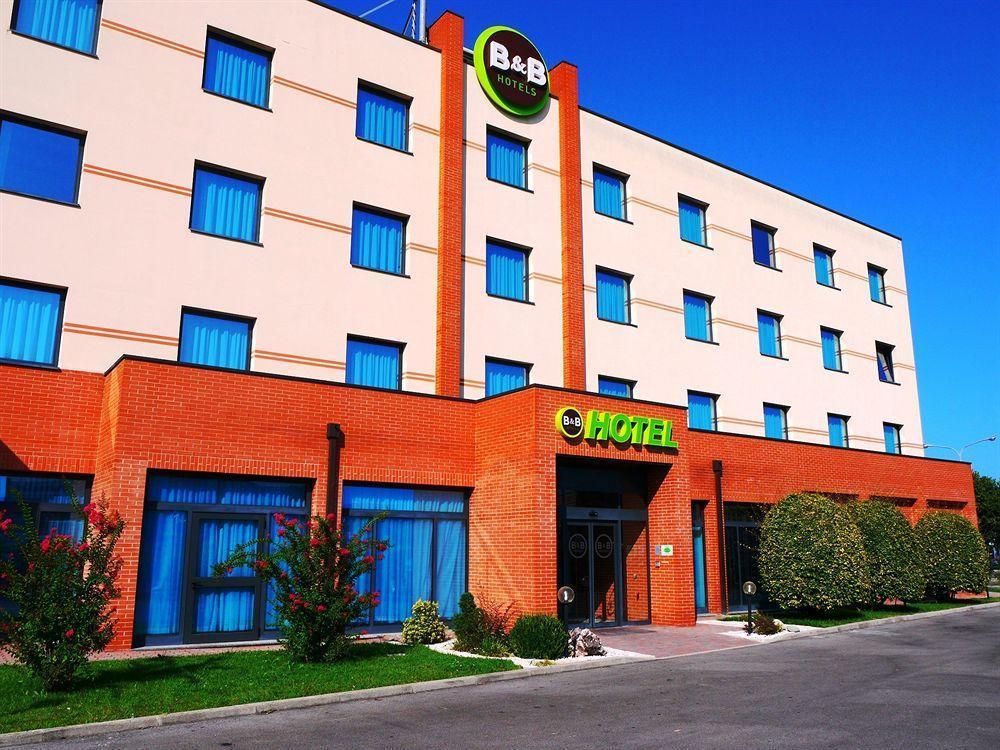 B&B Hotel Φεράρα Εξωτερικό φωτογραφία