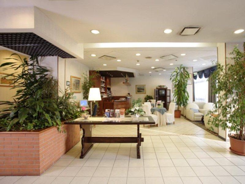 B&B Hotel Φεράρα Εξωτερικό φωτογραφία