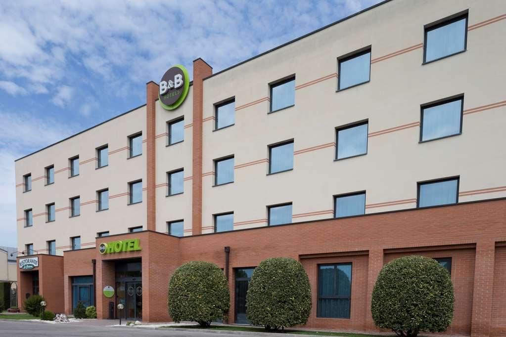 B&B Hotel Φεράρα Εξωτερικό φωτογραφία